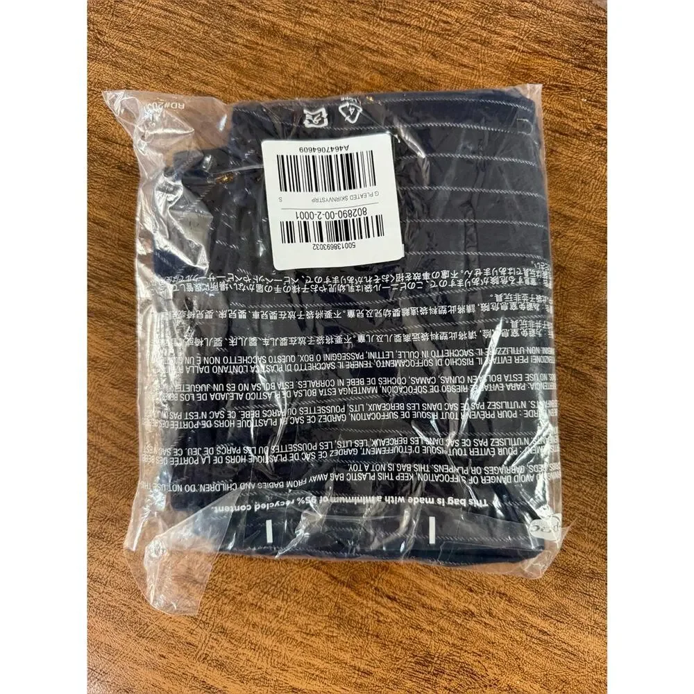 Old Navy Navy Stripe Pleated Twill Skirt